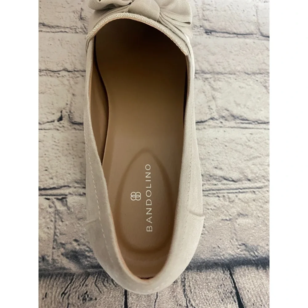 Bandolino NWOT Womens Lindio Loafers 11M Natural  Cream Bow Slip On